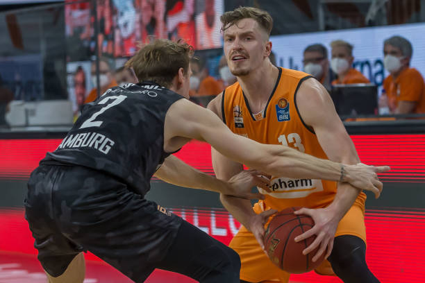 但据妻子透 但据妻子透