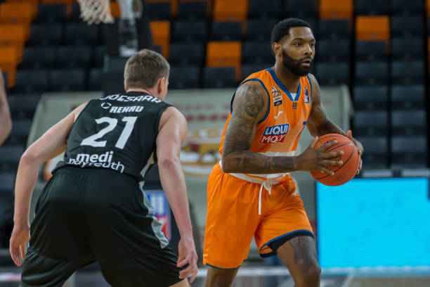 世预赛凌晨焦点：斯洛伐克 VS 德国，日耳曼战车能否碾碎主场壁垒？